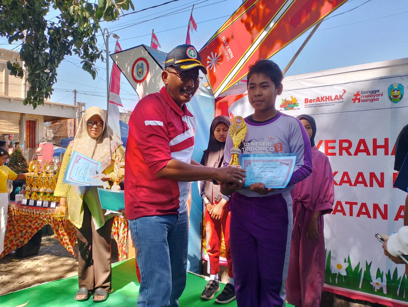 Lomba Gerak Jalan