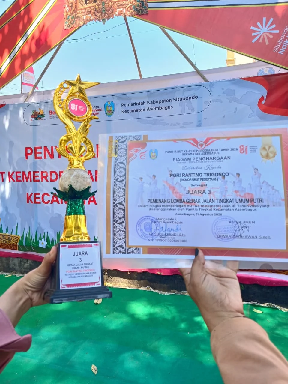 Gerak Jalan PGRI Ranting Trigonco